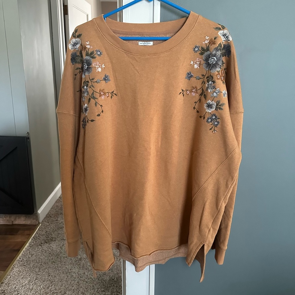 American Eagle Crewneck